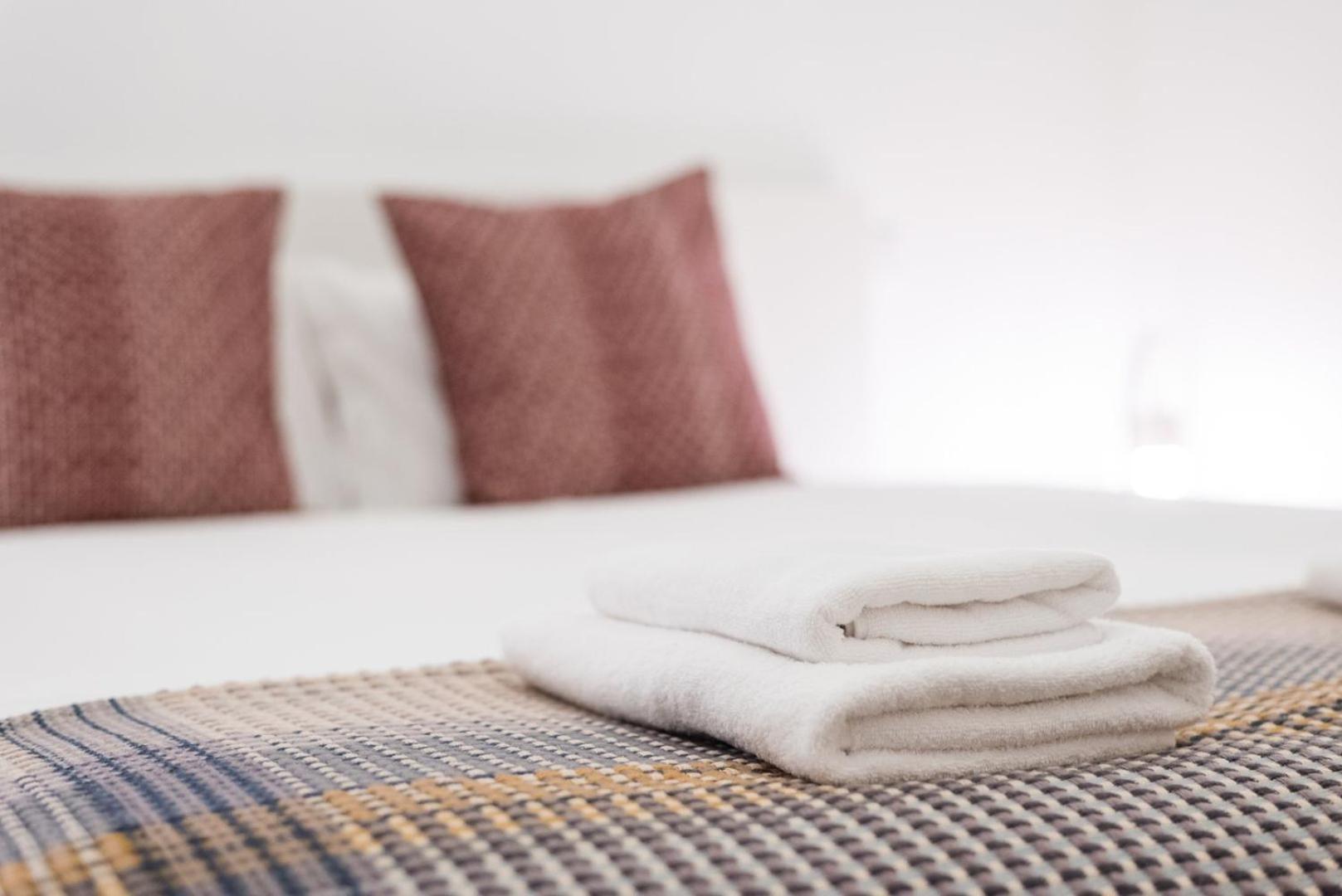 Guestready - Mezuzah Green Porto Bagian luar foto